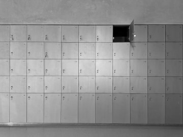 Šatny v moderní společnosti – když se potká styl a funkčnost