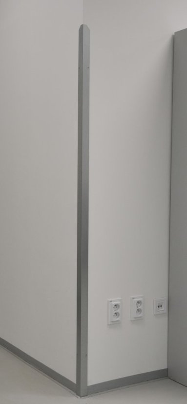 Ochranná lišta 1800 mm - Barva/Materiál: RAL 9005 černá