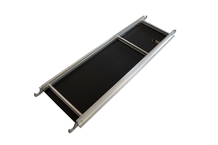 Podlážka s průlezem na lešení