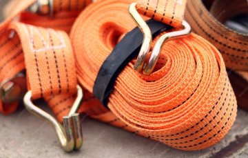 Spolehlivé zajištění nákladu při přepravách, skladování i stěhování