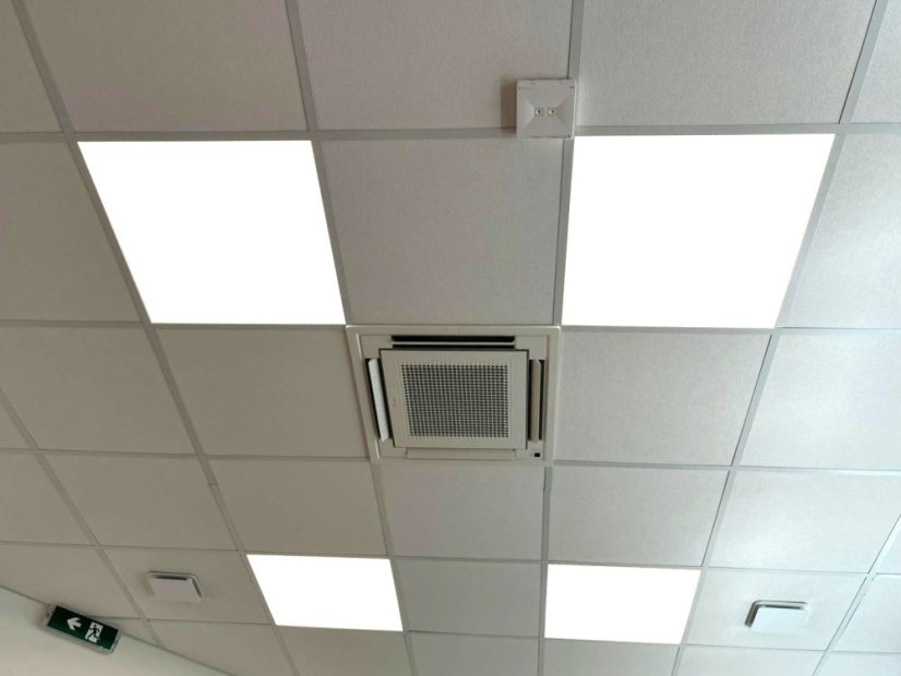 LED stropní panel 24 W 4320 lm