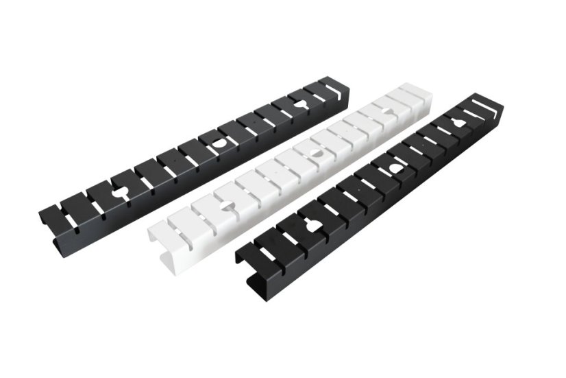 Kovový káblový organizér 750 mm - Farba: RAL 9005 čierna