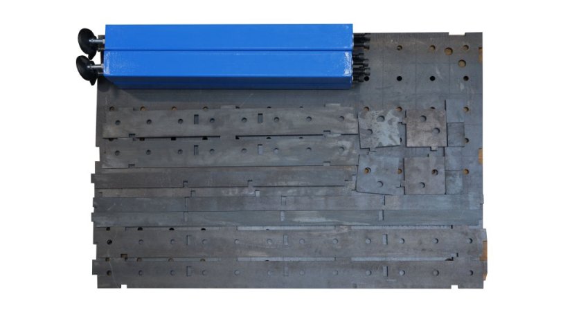 Zvárací stôl profi 1200 x 800 x 100 mm čiastočne zvarený, 12 mm
